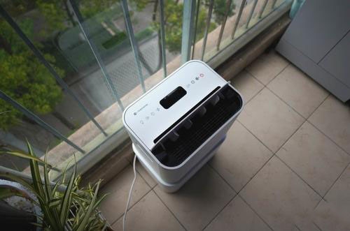 新風除濕機72L/D (38工況下)