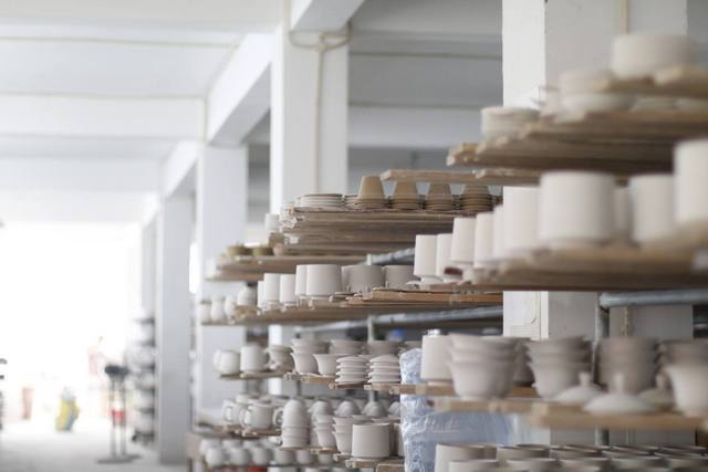 陶瓷胚體烘干，選用高溫烘干除濕機